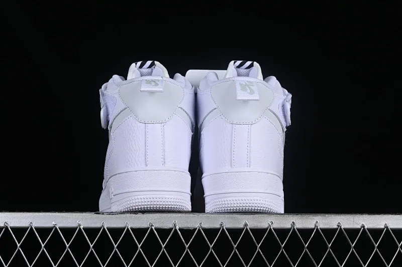 All categories Nk Air Force 1 Air Force series Nk Air Force 1 Mid Air Force mid-top Nk Air Force 1 Mid Premium All-white color Air Force One mid-top casual sneakers CU3088-606
